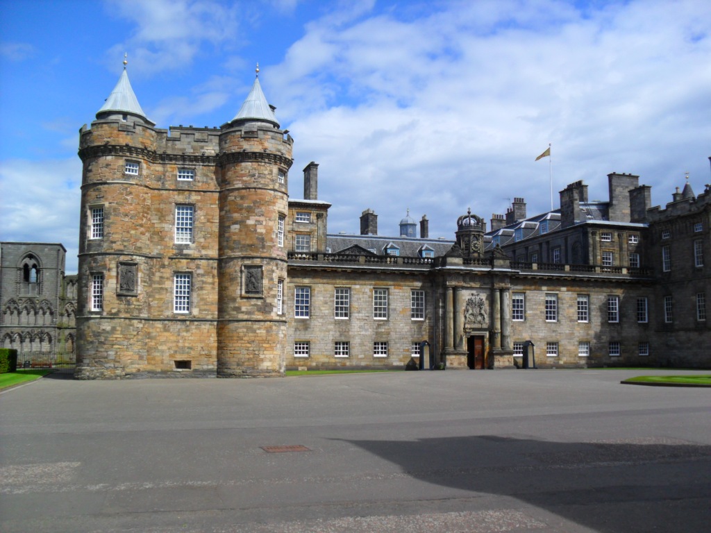 Palácio de Holyroodhouse-Edimburgo